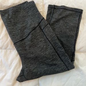 Old Navy Maternity Cropped Leggings Size L